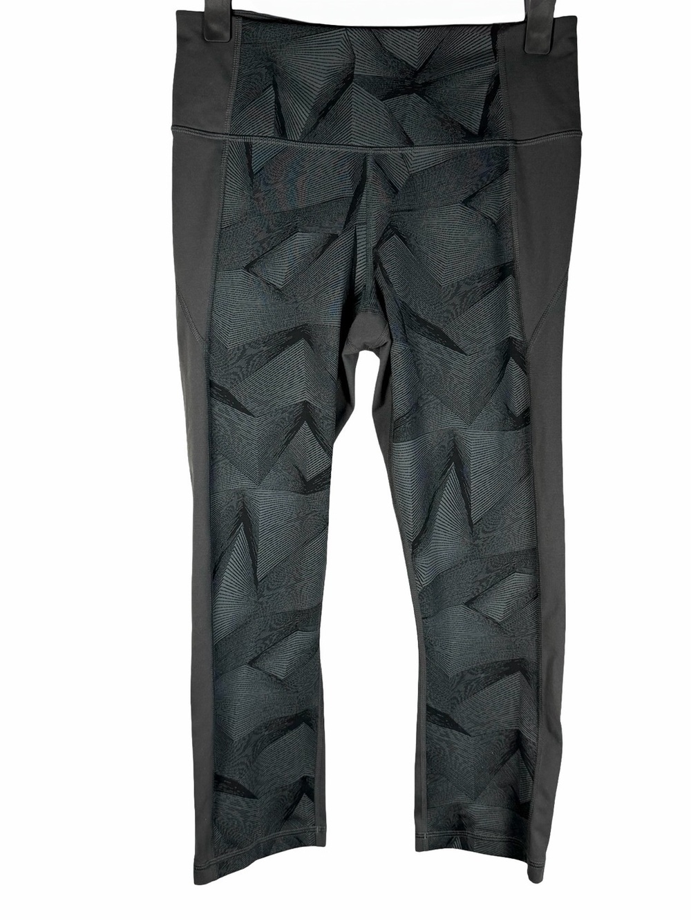 Under Armour Women’s Geometric Print Panel Cropped Capri Leggings Size Medium